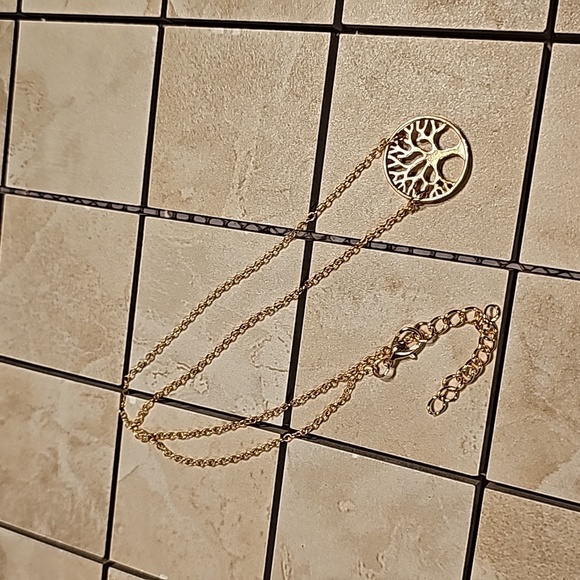 Tree of Life Necklace - Picture 2 of 3